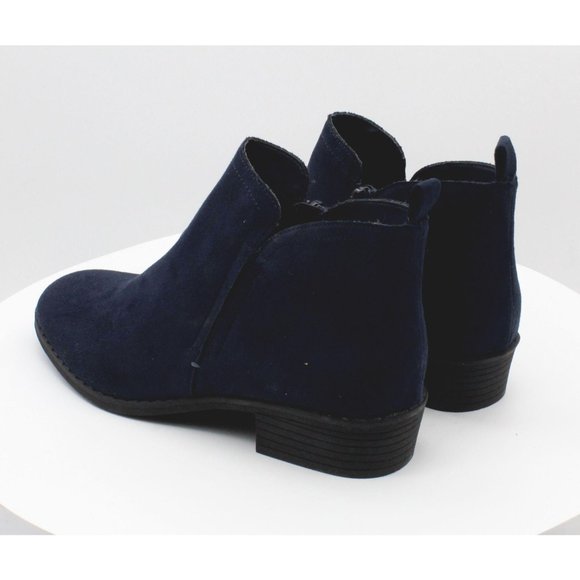 Sun + Stone Cadee Ankle Booties - Picture 5 of 8